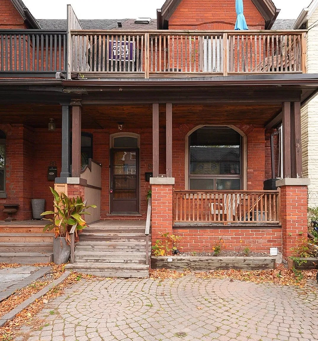 2 bed, $2,290 — Photo 1