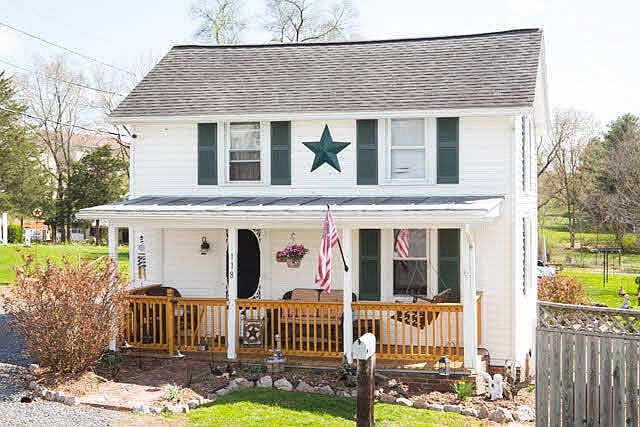 1st image of 118 Rock St