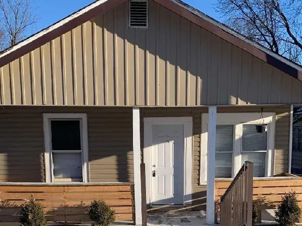 5612 Jennings Station Rd, Saint Louis, MO 63136