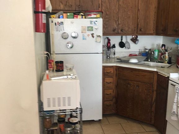 3rd image of 720 6th Ave SE APT 5