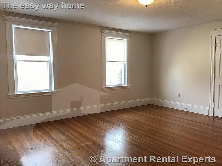 25 Lake St #1 — Photo 15