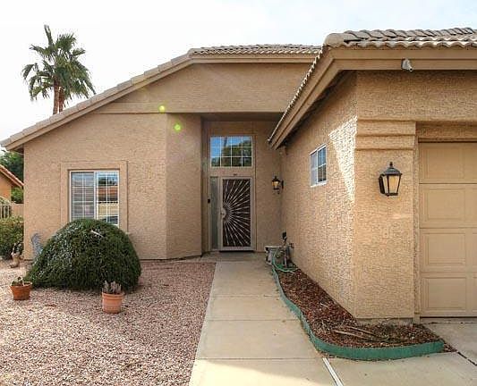2nd image of 10925 E Sunnydale Dr