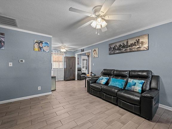 4th image of 2309 W Lydia St