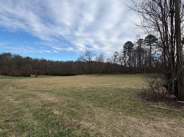 108 Ones Branch Ct, Morganton, NC 28655