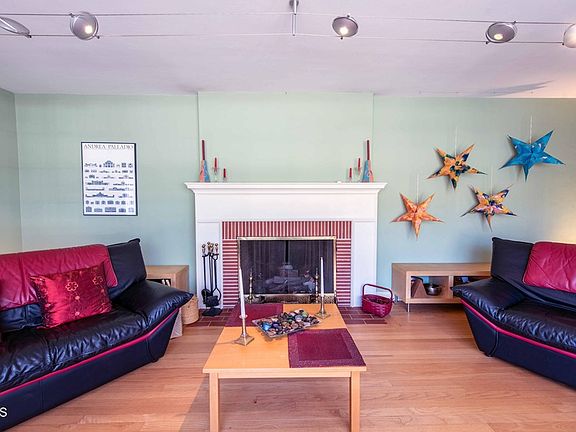 5th image of 2650 Poli St