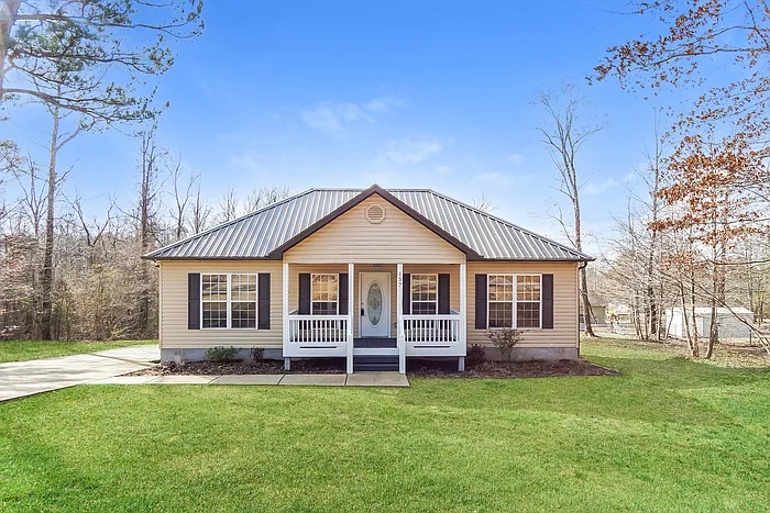 157 Mountain Top Rd — Photo 1