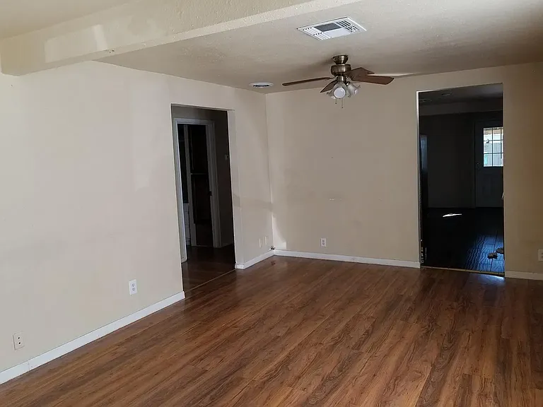222 Bryan St — Photo 6