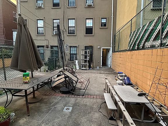 3rd image of 634 Lafayette Ave #1