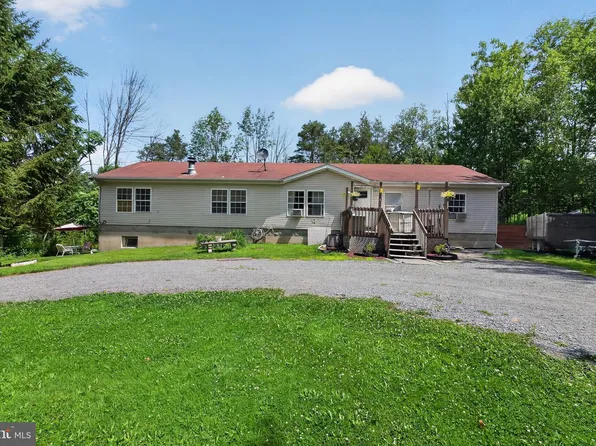59 Laurel Dr, Honesdale, PA 18431