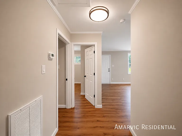 807 Candlewood Dr — Photo 10