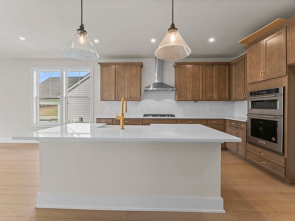 5th image of 825 Silva Loop Lot 188