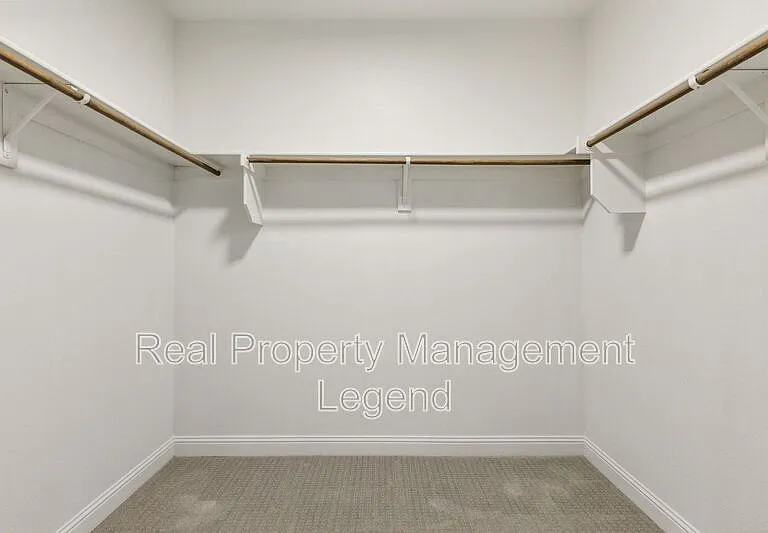 6644 Windfall Dr — Photo 20