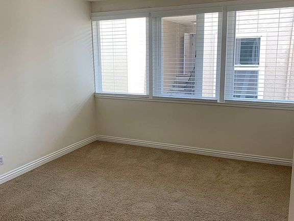 4th image of 1479 El Camino Real #207