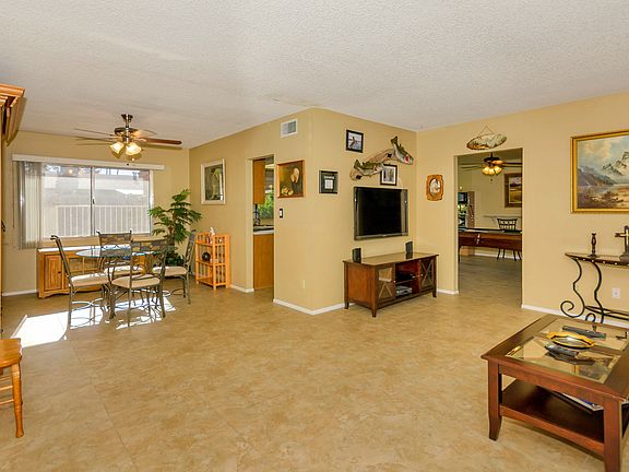 5th image of 10613 N 47th Dr