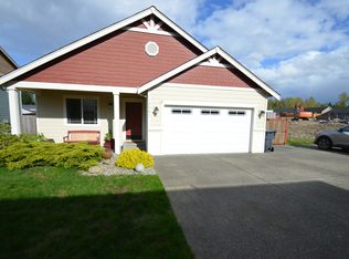 719 60th St, Fairfield, AL 35064