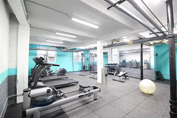 Sold by Engel & Völkers New York City | media 7