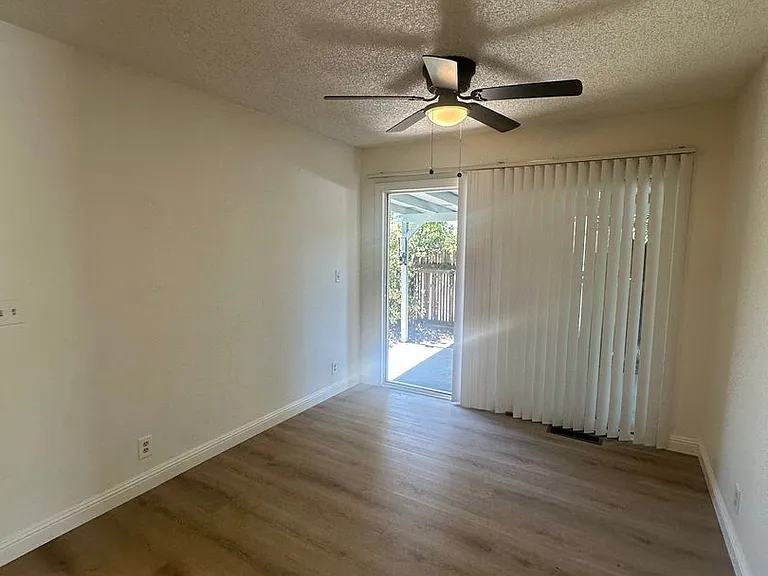 15165 Pratola Ct — Photo 18