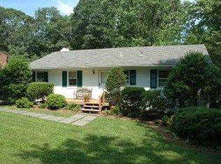 4620 Upland Dr, Alexandria, VA 22310