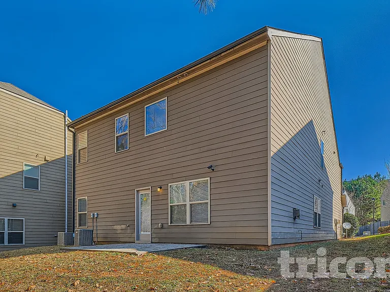3919 Kingfisher Dr — Photo 22