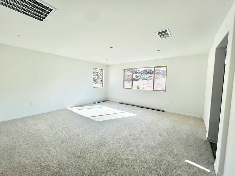 8429 Anthony St — Photo 19