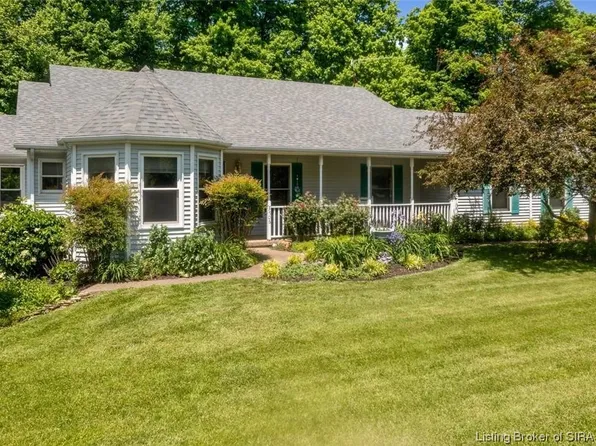 3706 Wagner Drive, Floyds Knobs, IN 47119