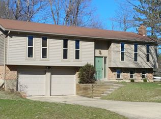 828 Massachusetts Dr, Cincinnati, OH 45245