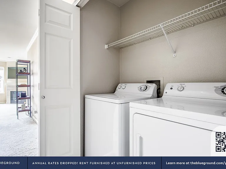 Washer/Dryer in Apartment