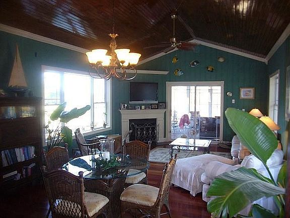 family room