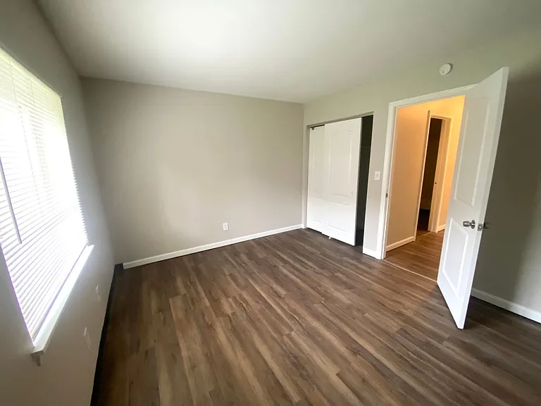 Peoria Flats - New Mgmt - New Name - Fresh Upgrades — Photo 5
