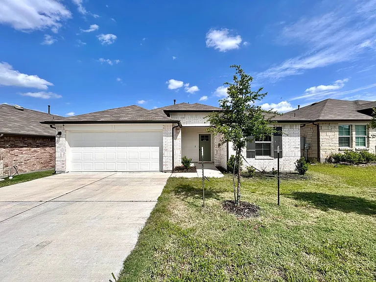13613 Rebecca Latimer Rd — Photo 1
