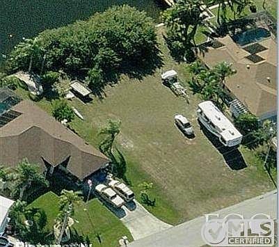1st image of 3806 NW 22nd St