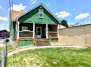 35 Buttonwood Ave, Washington, PA 15301