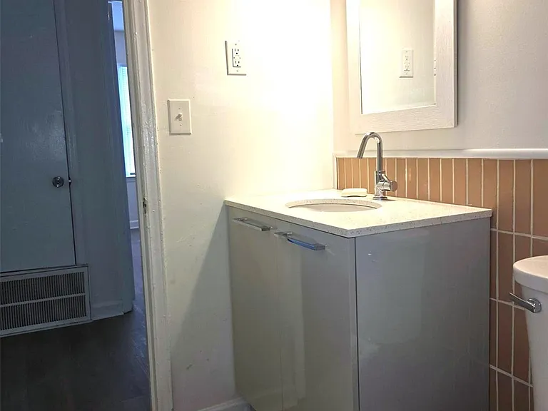 2835 Willow St #1 — Photo 7