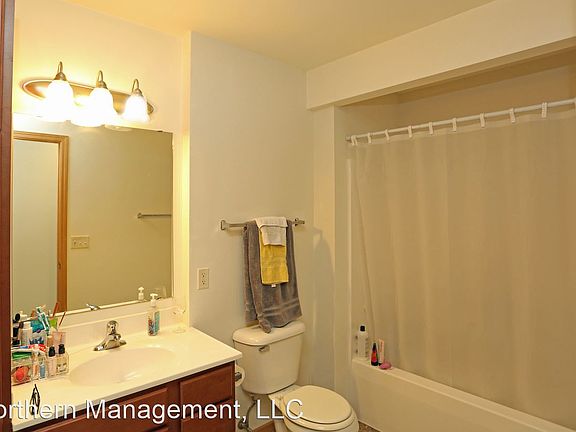 4th image of 533 & 539 W Caine St #4471353