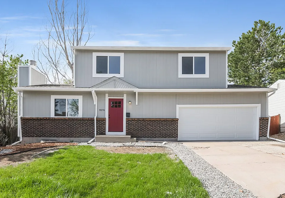 9574 W David Pl