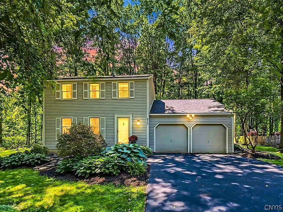 1st image of 8750 Tallwood Rdg
