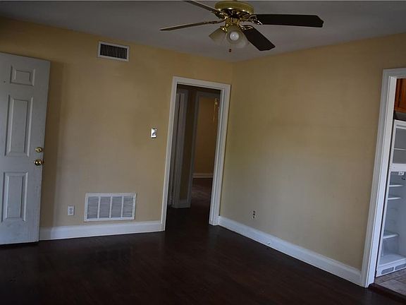 4th image of 1024 N 23rd St