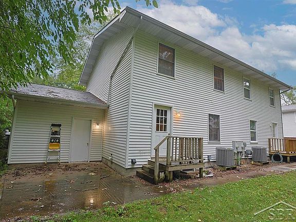 5th image of 414/416 Willow St