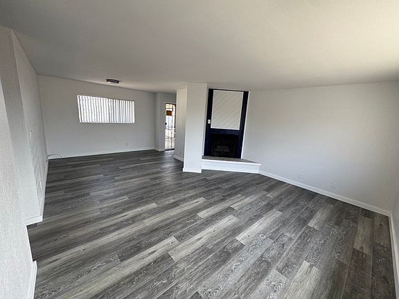 2nd image of 13751 Cherry St APT 6