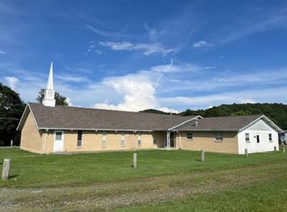 7 Circle Dr, Summersville, WV 26651