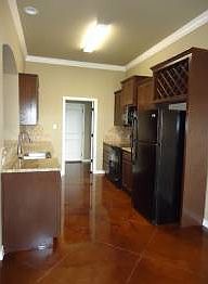 3rd image of 610 Fieldstone Dr