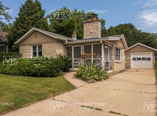 431 E Mission Rd, Green Bay, WI 54301