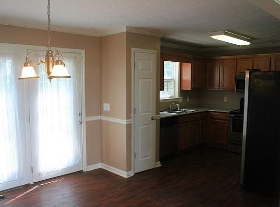 5th image of 2837 Waywood Dr