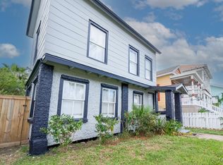 1119 Broadway St #J-1, Galveston, TX 77550