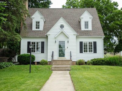 215 6th St NW, Waverly, IA, 50677