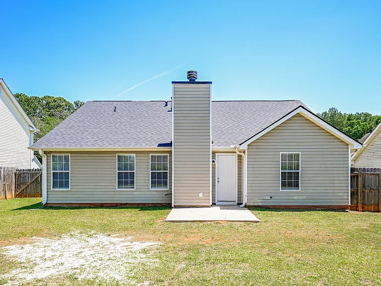 608 Fieldcrest Dr — Photo 17