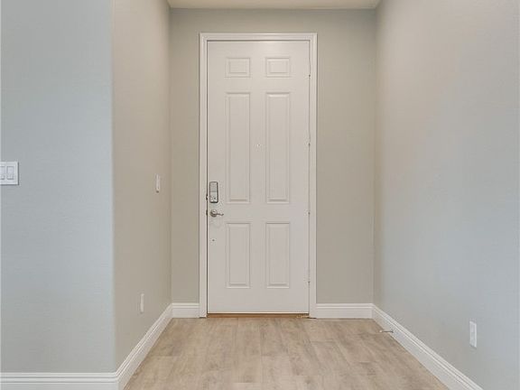 5th image of 5825 Keystone Crest St