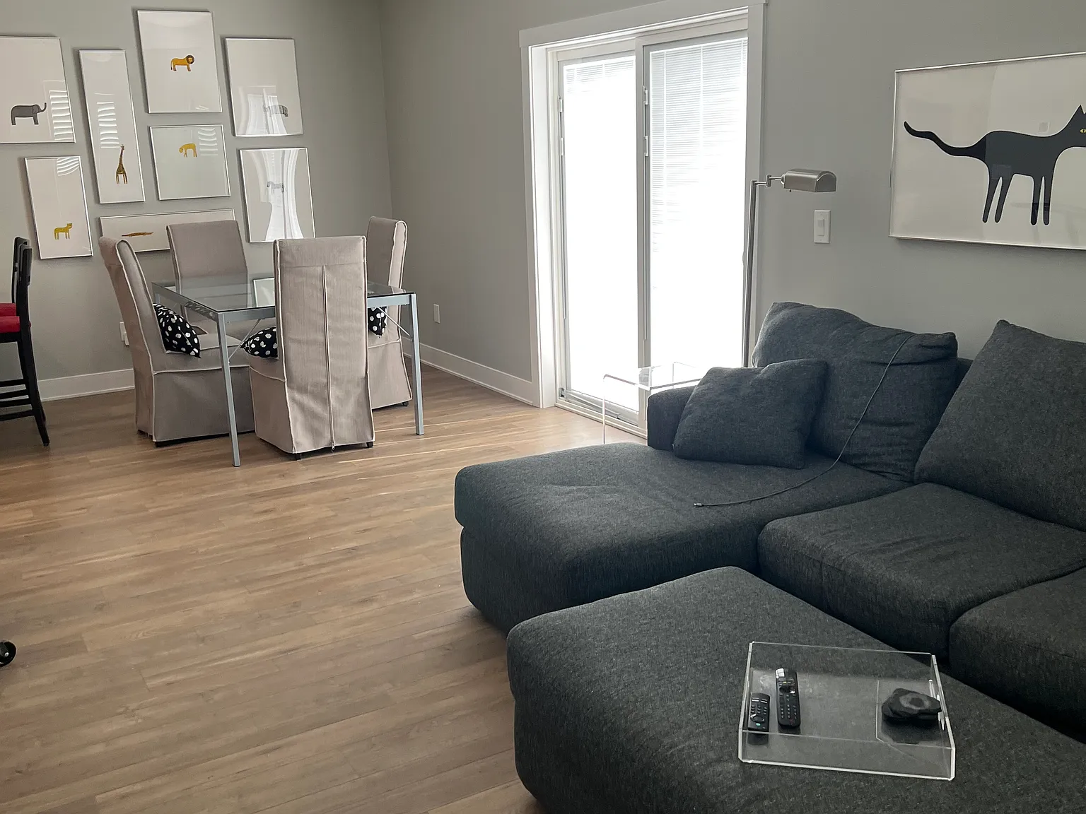 2 bed, 2378 sqft, $2,400 — Photo 2