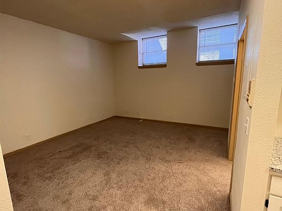 3rd image of 121 S 25th St #4