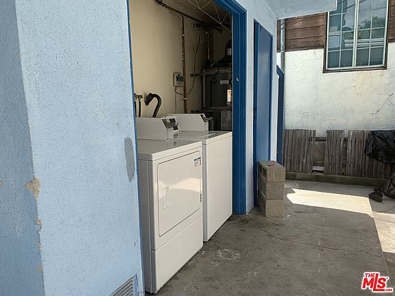 5th image of 1953 Selby Ave